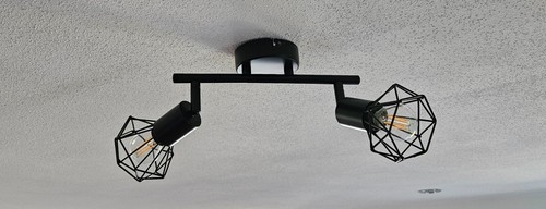 Spotlampe schwarz mit