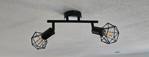Spotlampe schwarz mit